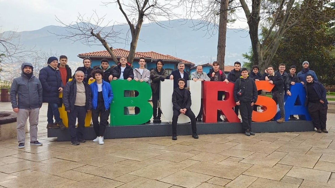ÖĞRENCİLERİMİZ BURSAYI GEZDİ